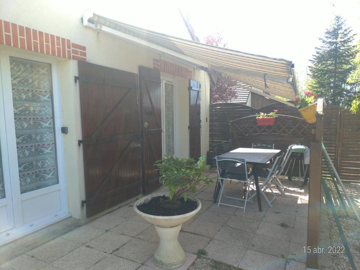 Les Guernazelles Apartment Bracieux Exterior photo
